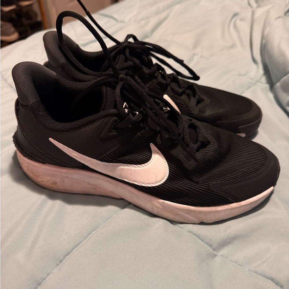 Nike Youth Black and White Sneakers